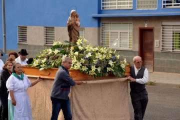 Procesión religiosa por el Valle de Jinámar-Telde (Foto F.J. Santana)
